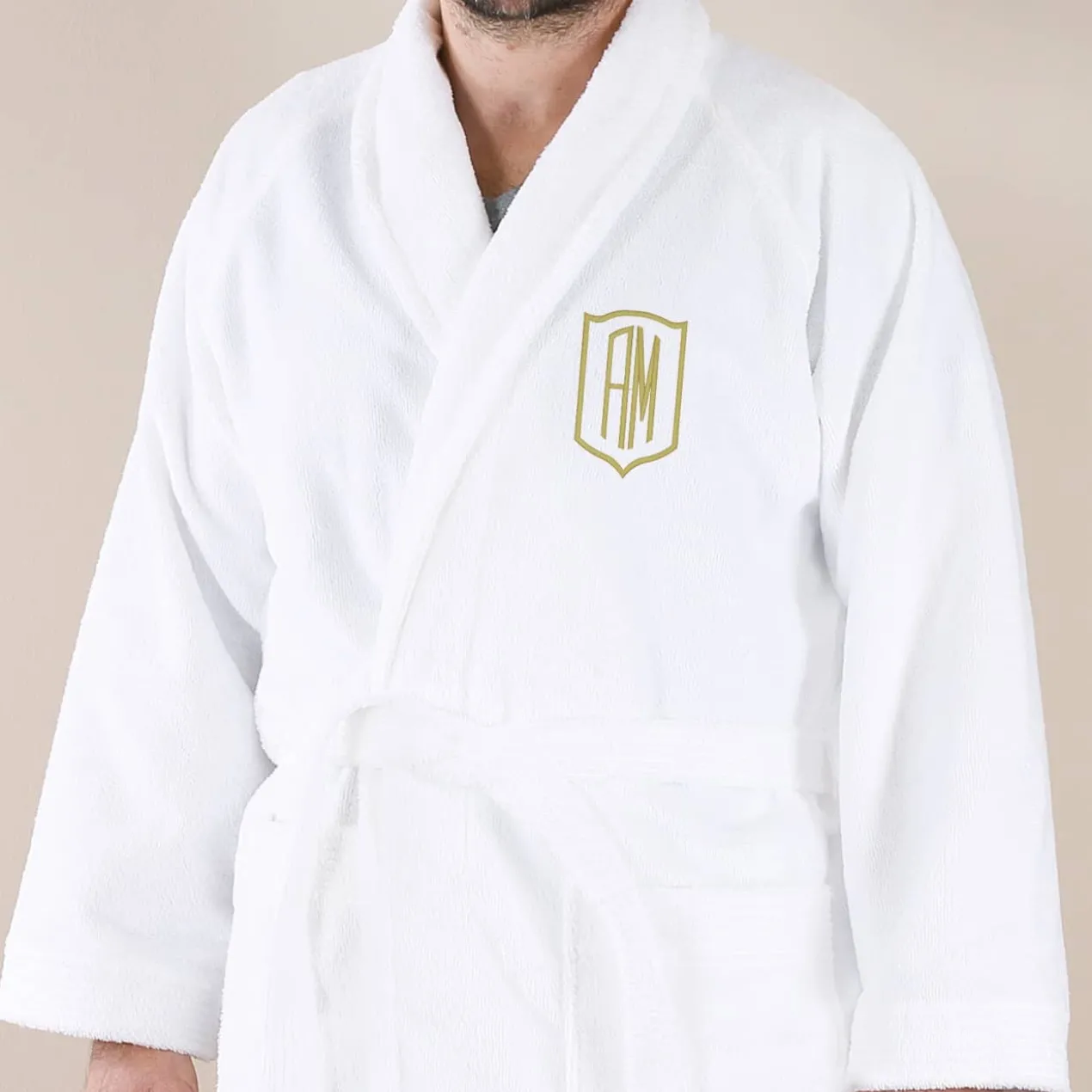 Weicher Bademantel mit Initialen bestickt in Silber oder Gold, Unisex Gr. S-XXL