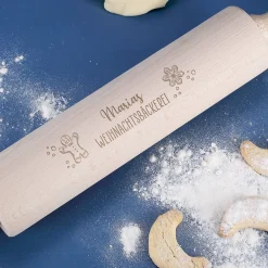 Weihnachtsbäckerei - Nudelholz mit Name graviert