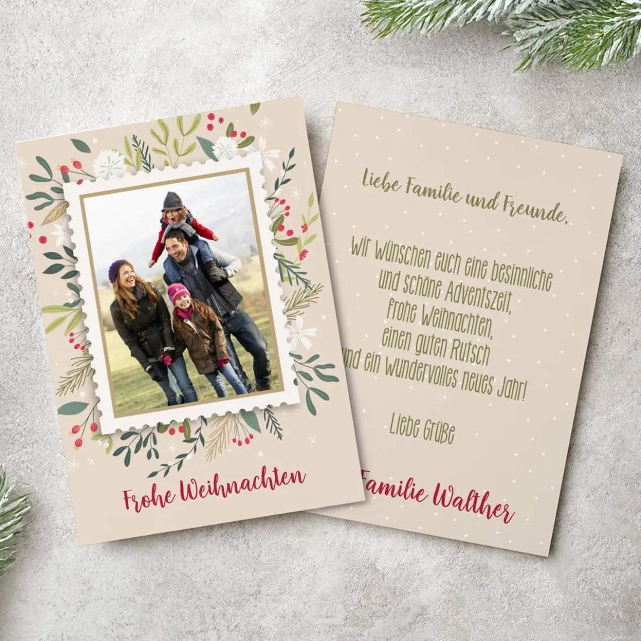 Weihnachtskarte mit bunten Zweigen, Ihrem Text und Foto