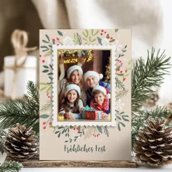 Weihnachtskarte mit bunten Zweigen, Ihrem Text und Foto