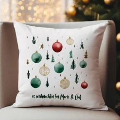 Weihnachtskissen mit festlichem Winterwald & Ihrem Text