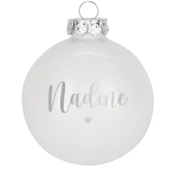 Weihnachtskugel mit Ihrem Wunschnamen und kleinem Herzchen graviert
