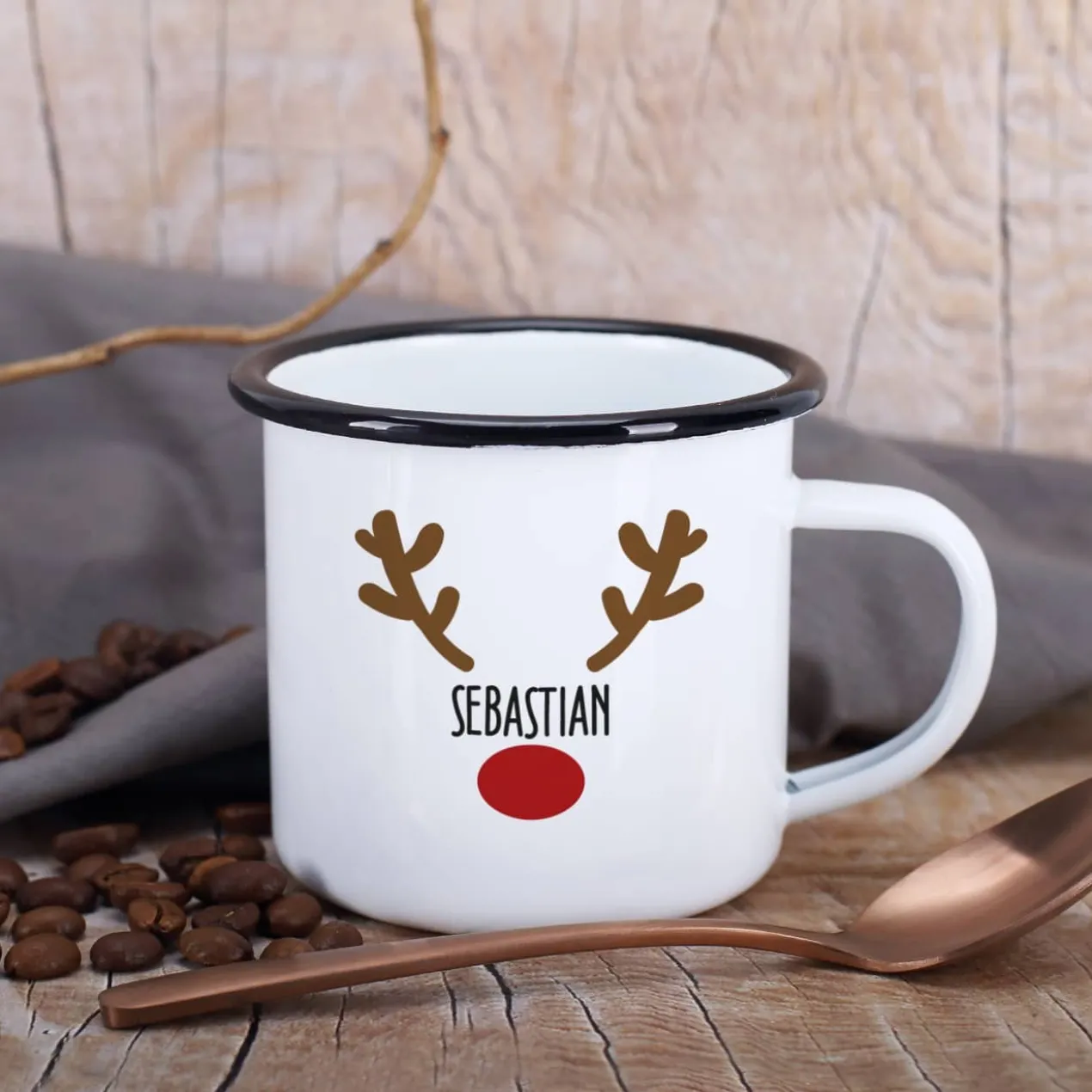 Weihnachtstasse mit Rentiernase, Geweih und Ihrem Wunschnamen