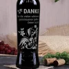 Weinflasche mit Gravur und floralem Design, Danke