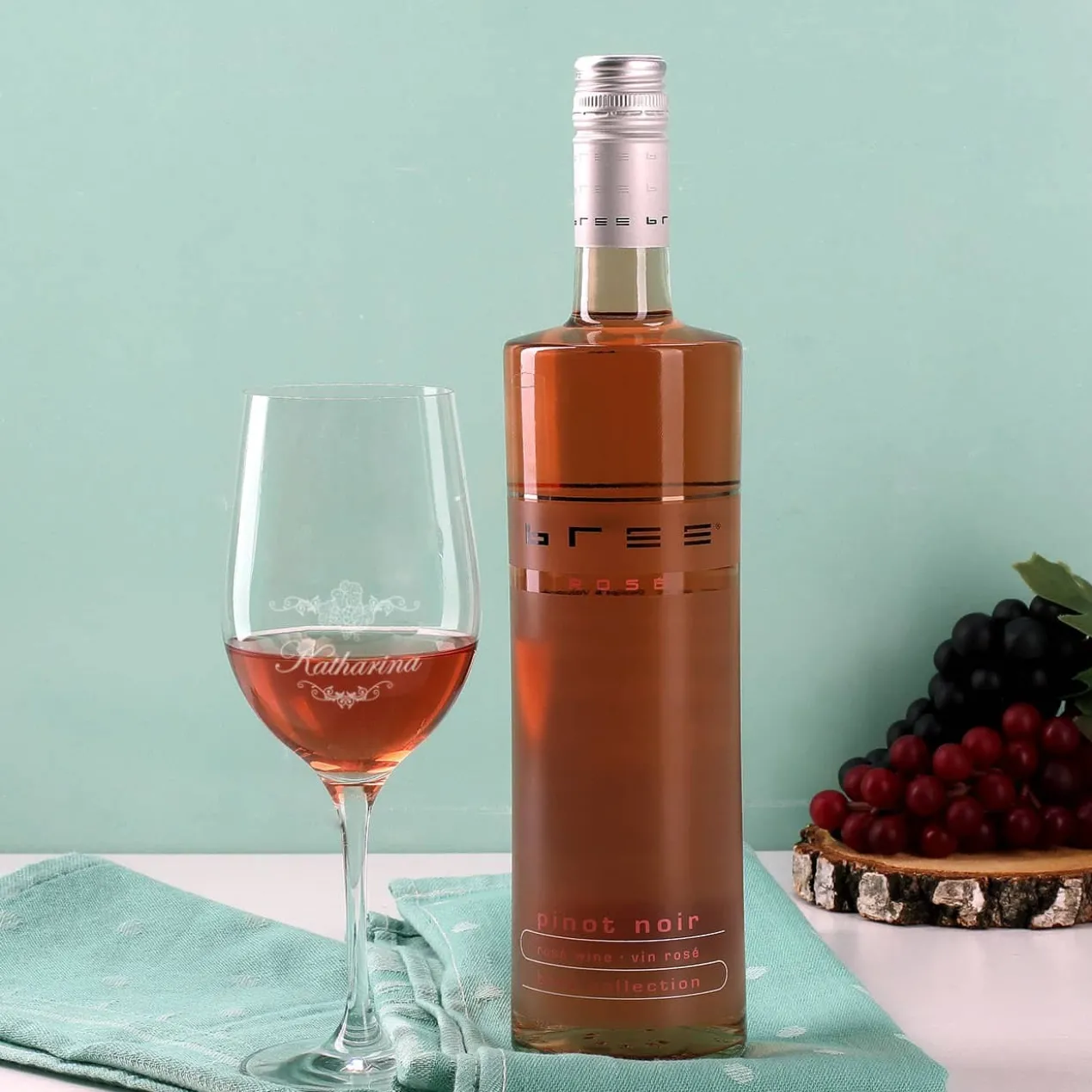 Wein - Geschenkset zum 30. Geburtstag aus Glas und Flasche in persönlicher Holzbox