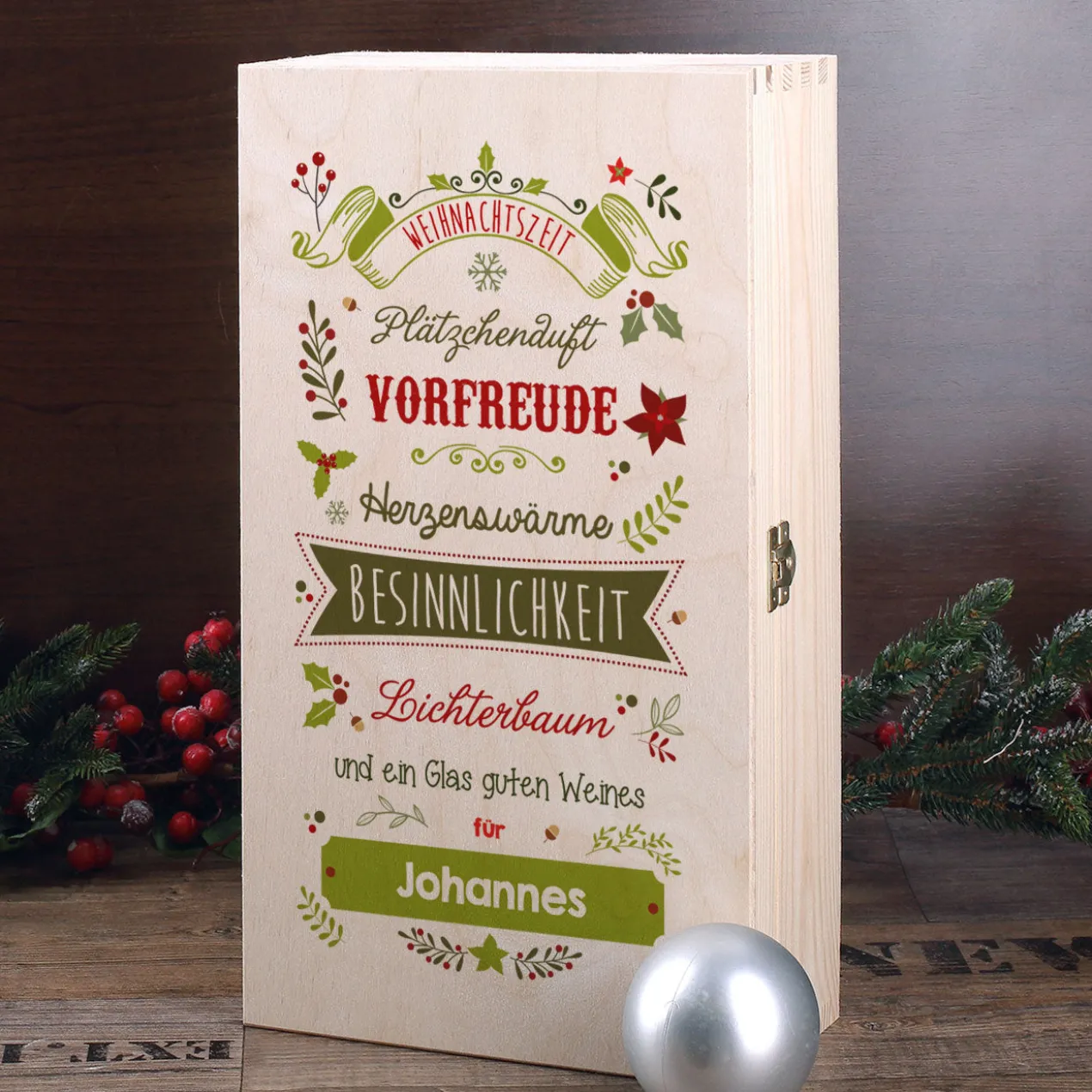 Wein - Geschenkset zu Weihnachten mit graviertem Weinglas und Flasche in bedruckter Holzbox