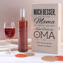 Weinset für die beste Oma mit graviertem Glas, BREE Wein und Holzbox