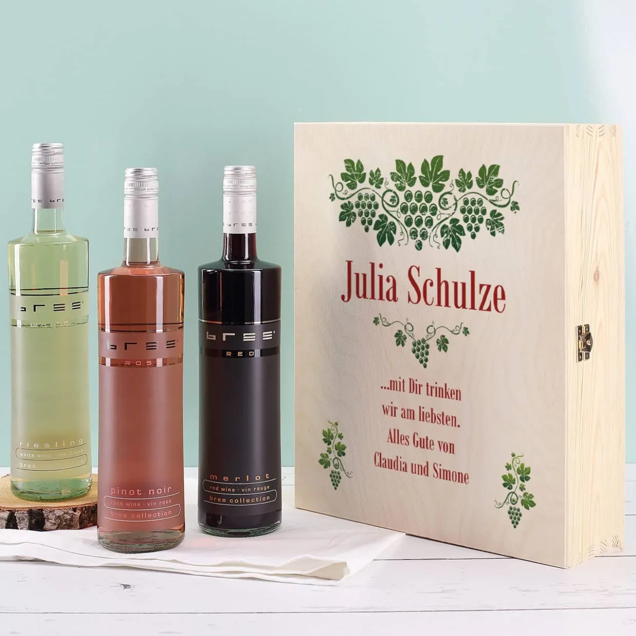 Weinset in verzierter Holzbox mit Name und Wunschtext