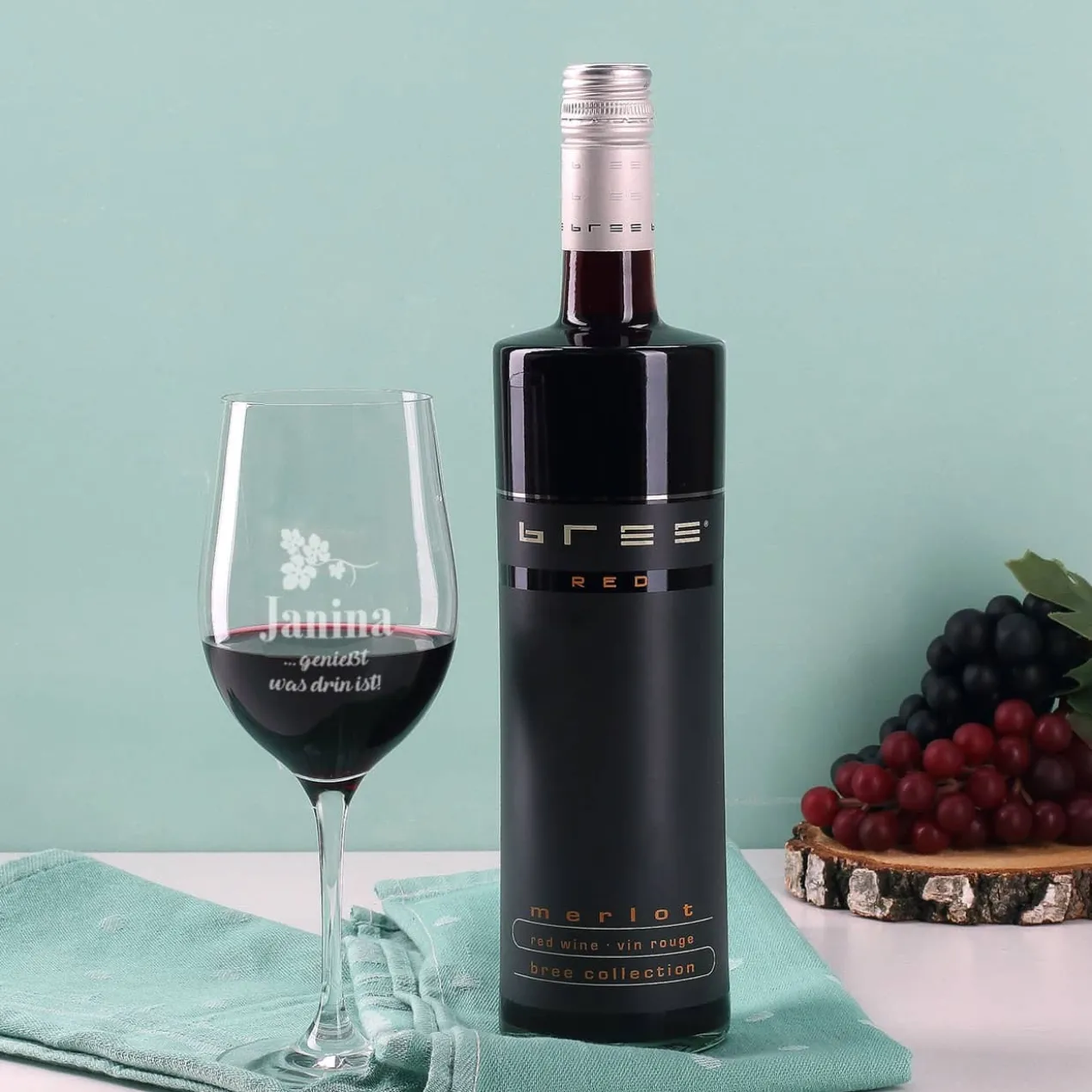 Wein-Set mit graviertem Glas - Egal, ob das Glas halb voll oder halb leer ist...