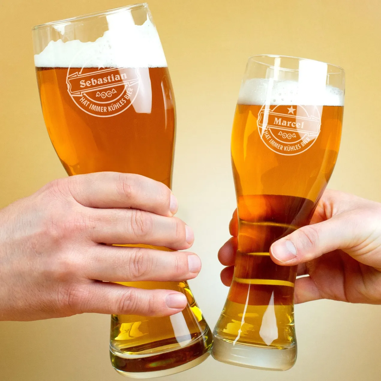Weizenbierglas von Leonardo mit Wunschnamen - Zum Wohl - 2 Größen wählbar