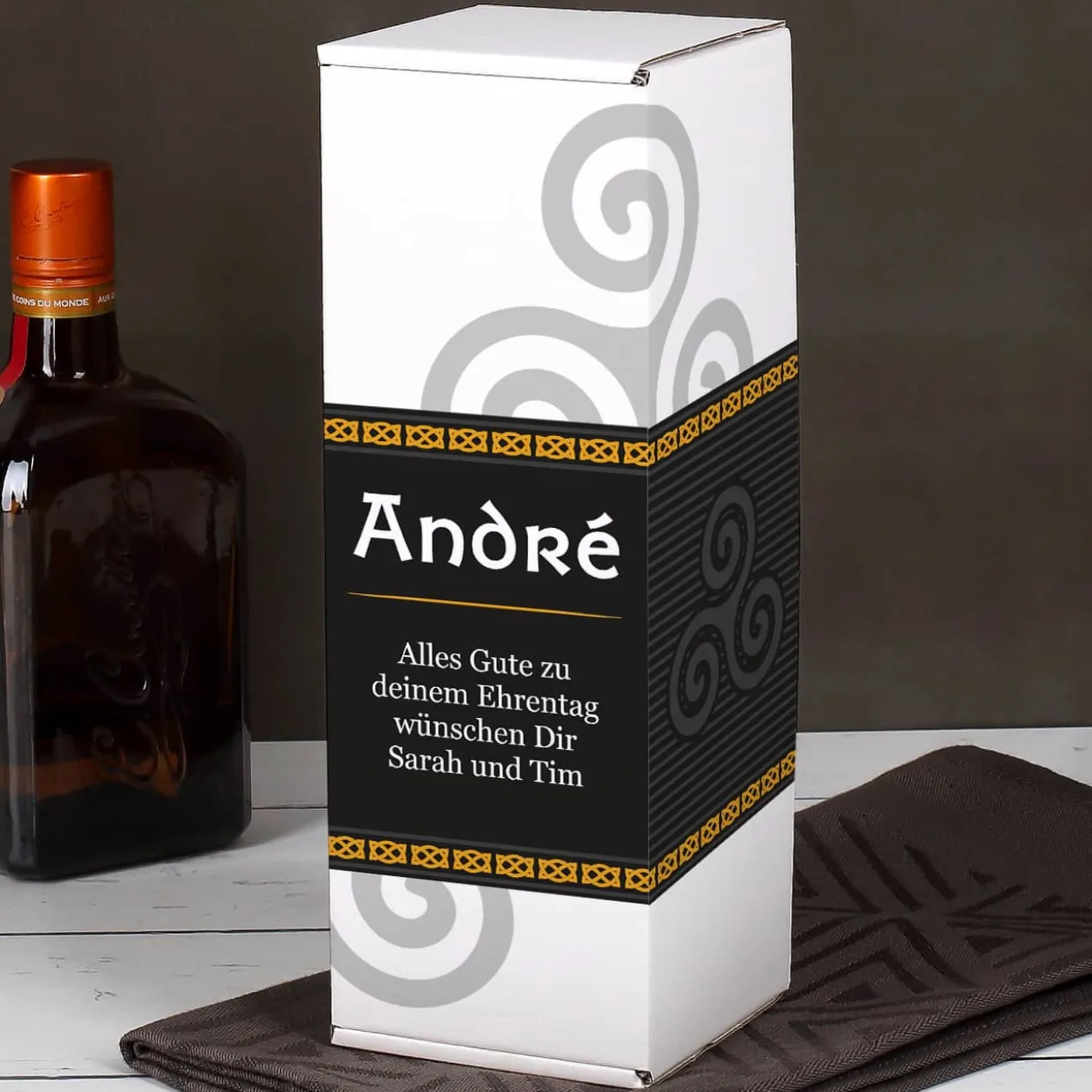 Whisky Geschenk-Set mit Ardbeg 10 Miniatur-Flasche und graviertem Glas
