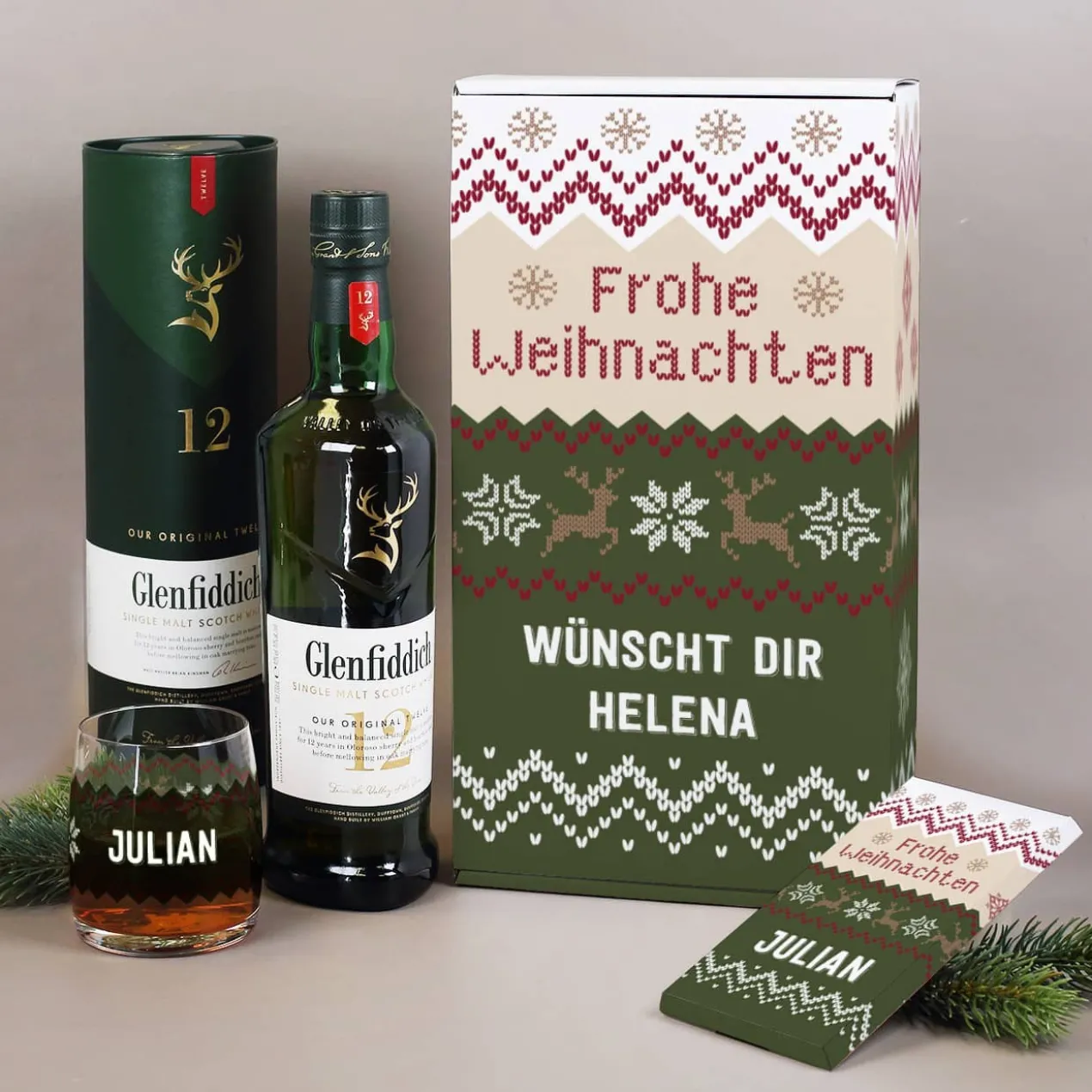 Whisky Geschenkset zu Weihnachten mit Name, Wunschtext und Weihnachtsstrickpullover Motiv