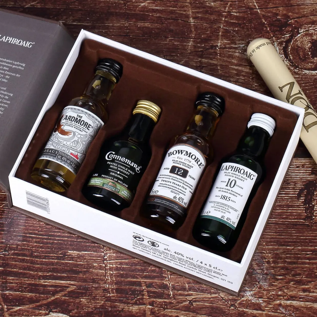 Whisky Tasting Collection in edler Verpackung bedruckt mit Wunschname