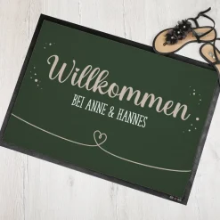 Willkommen Fußmatte mit Herz und Wunschtext