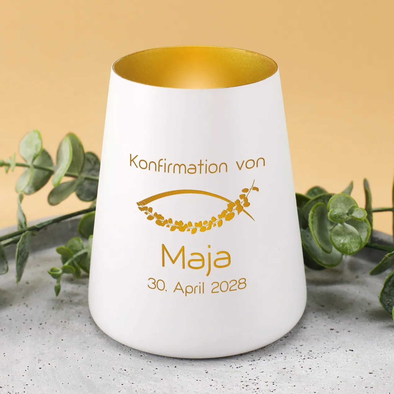 Windlicht zur Taufe, Kommunion & Konfirmation mit Gravur | Personalisiertes Deko Licht in Weiß Gold