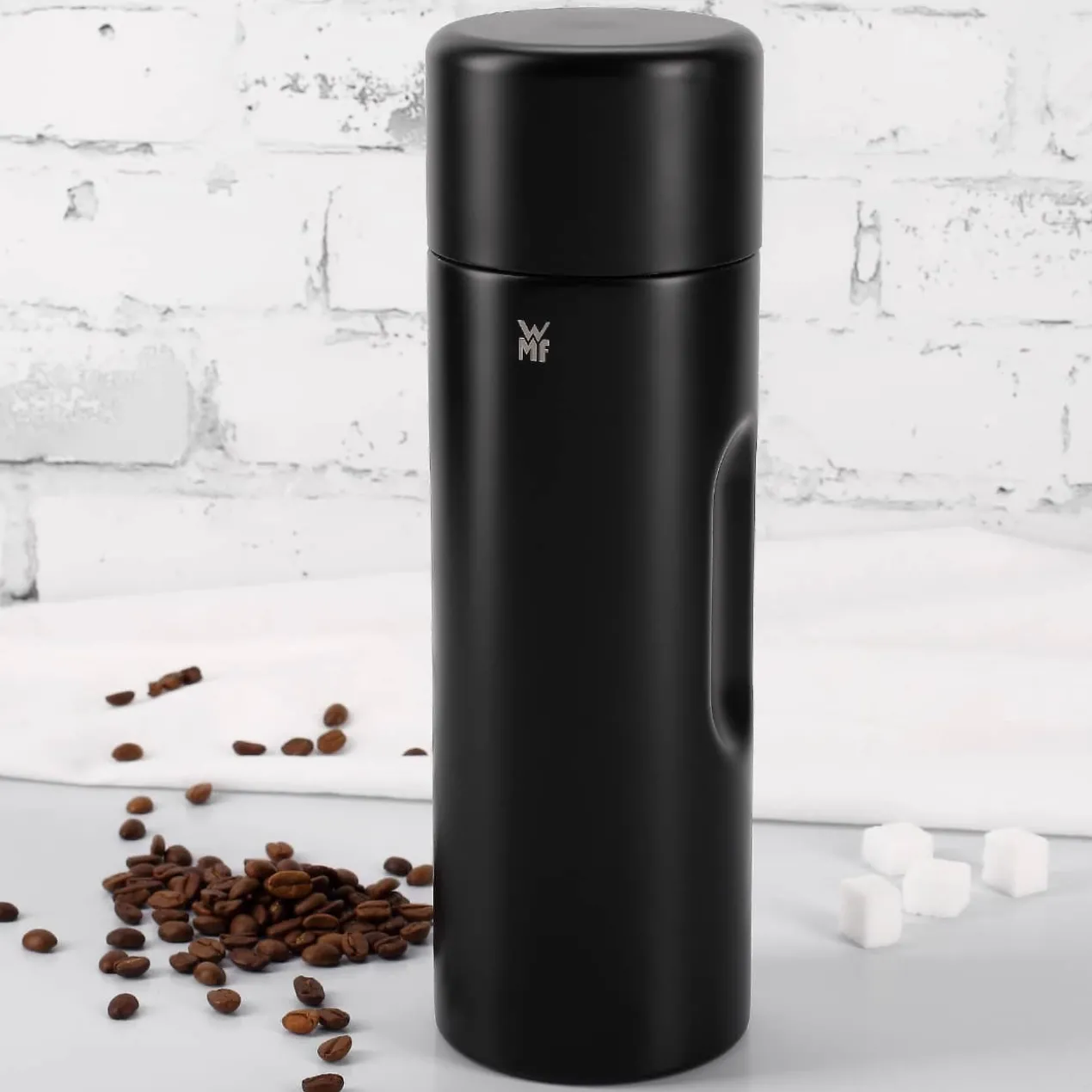 WMF Thermosflasche in 3 Farben mit persönlicher Holzbox
