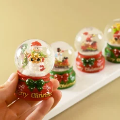 Wunderschöne Schneekugel für die Adventszeit