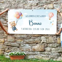 XXL Banner zur Geburt eines Jungen mit Name & Wunschtext personalisiert | Baby Deko mit Bär & Ballon