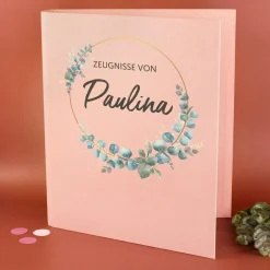 Zeugnismappe aus Leinen personalisiert mit Name und Eukalyptuskranz | Farbauswahl