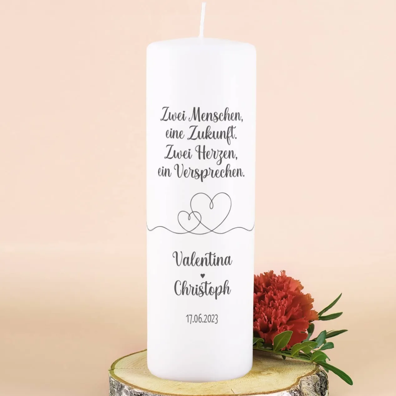 Zwei Herzen, ein Versprechen. - Hochzeitskerze mit Namen und Datum