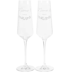 Zwei Sektgläser zur Hochzeit mit Wunschnamen und Datum
